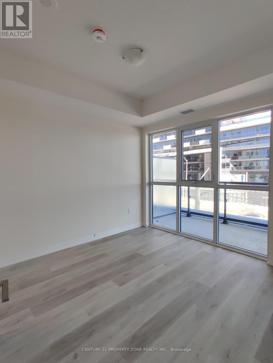 322 - 15 Watergarden Drive, Mississauga, Ontario  L5R 1B2 - Photo 9 - W12438238