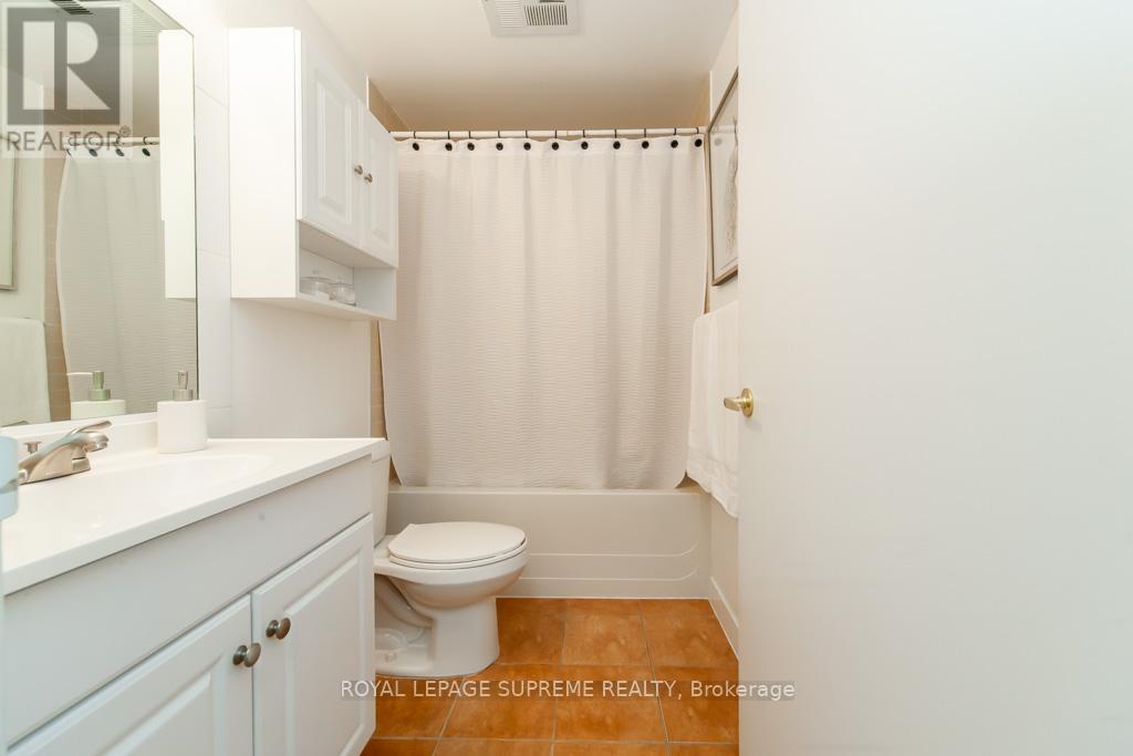 202 - 1600 Keele Street, Toronto, Ontario  M6N 5J1 - Photo 35 - W12438241