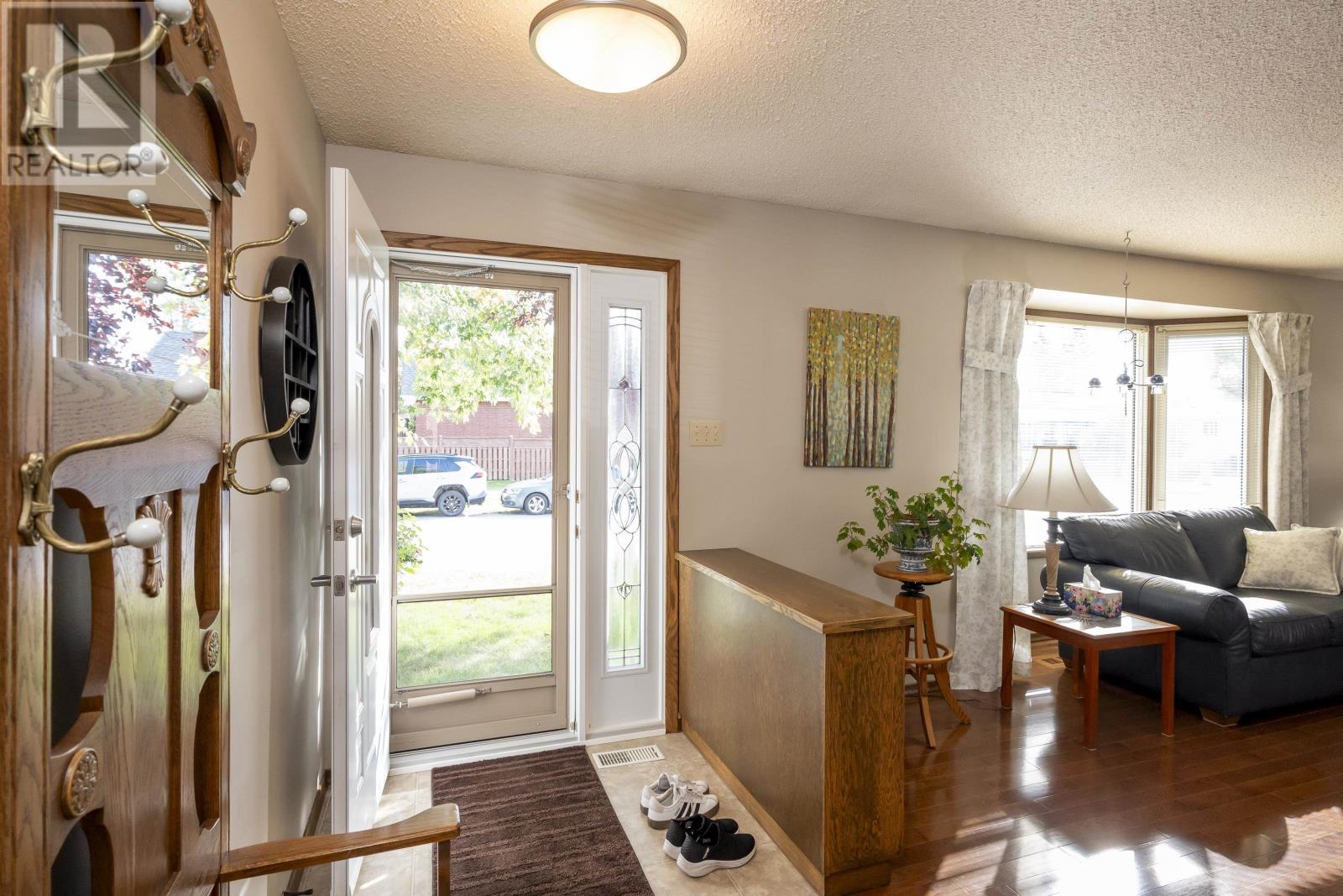 90 Matthew St, Thunder Bay, Ontario  P7A 3L1 - Photo 6 - TB253103