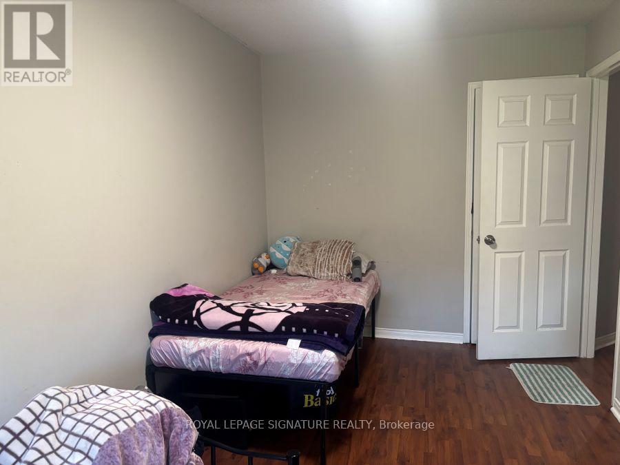 37 - 550 Steddick Court, Mississauga, Ontario  L5R 3S8 - Photo 14 - W12438256