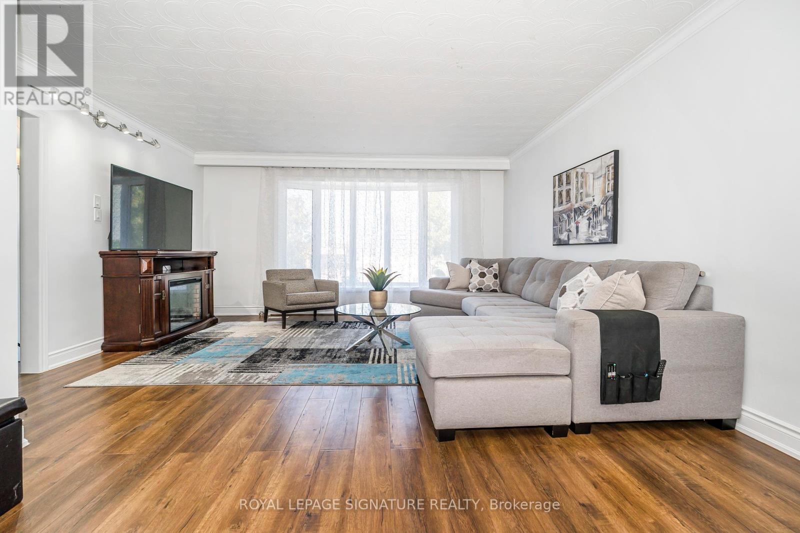 3562 LADDIE CRESCENT, Mississauga, Ontario