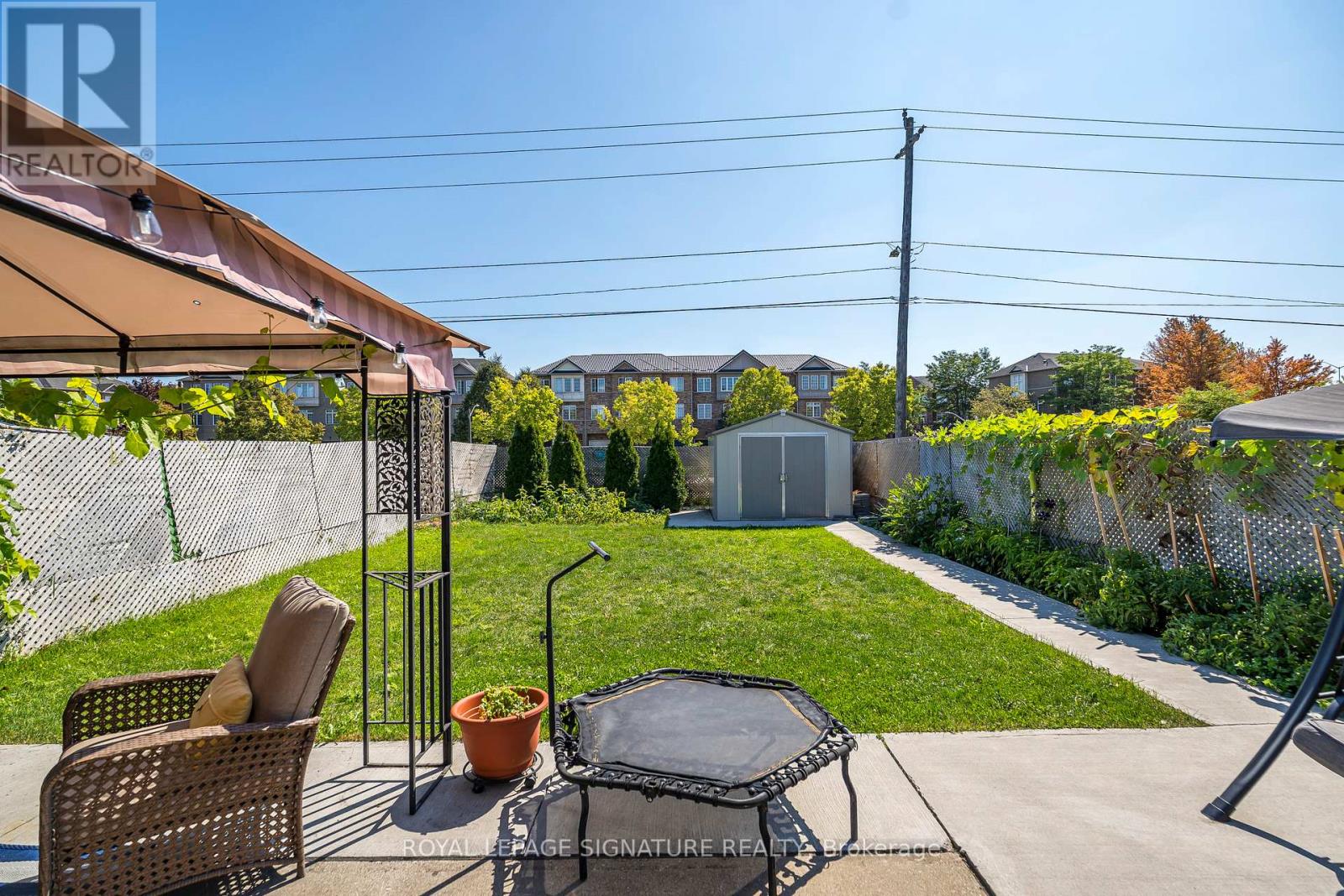 3562 Laddie Crescent, Mississauga, Ontario  L4T 1N1 - Photo 37 - W12438272