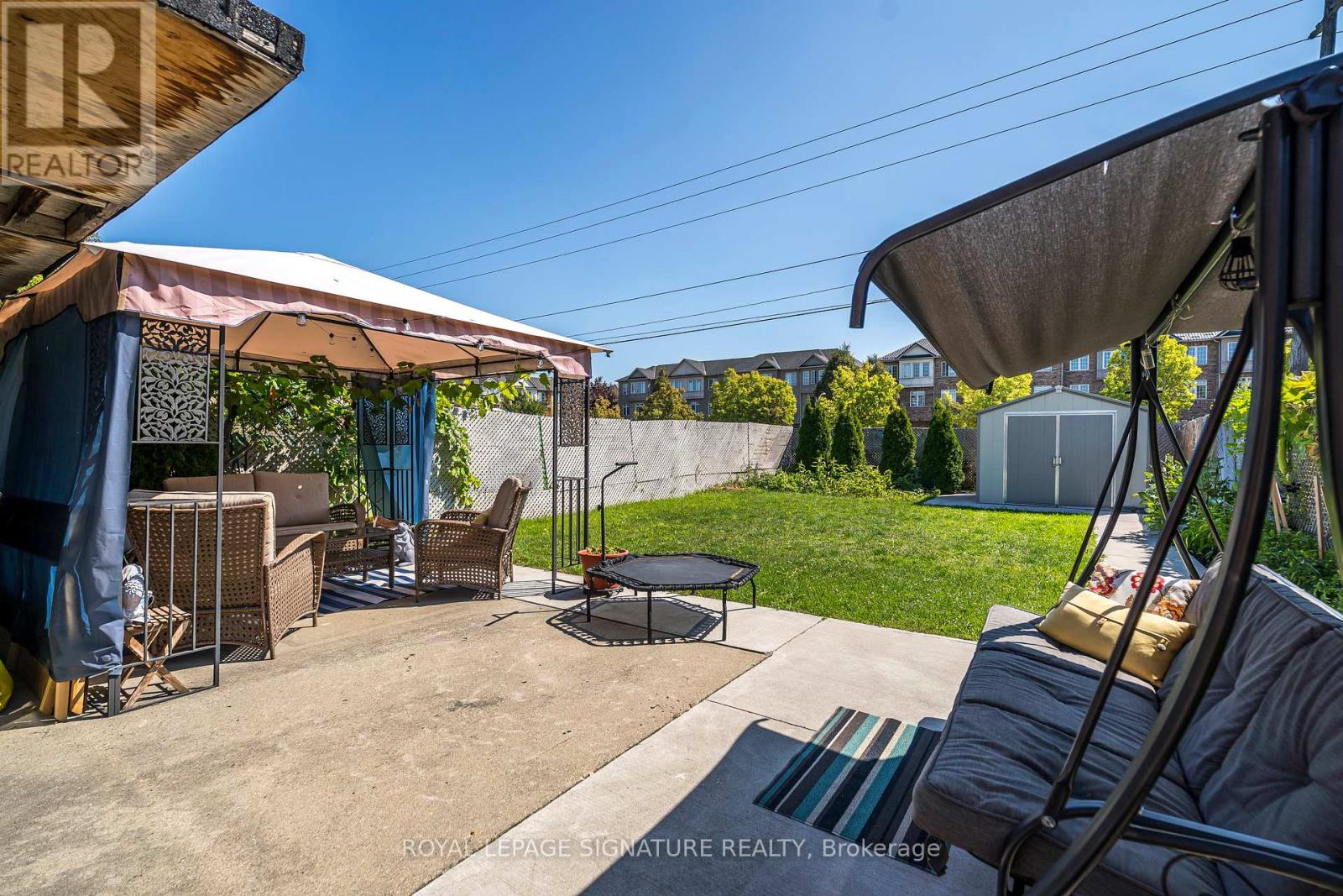 3562 Laddie Crescent, Mississauga, Ontario  L4T 1N1 - Photo 38 - W12438272