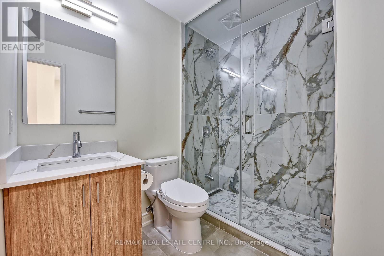 2116 - 339 Rathburn Road W, Mississauga, Ontario  L5B 0K6 - Photo 37 - W12438283