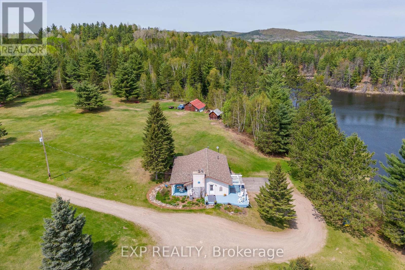 11462 OPEONGO ROAD, Madawaska Valley, Ontario
