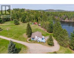 11462 Opeongo Road, Madawaska Valley, Ca
