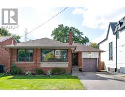 106 Botfield Avenue, Toronto (Islington-City Centre West), Ca
