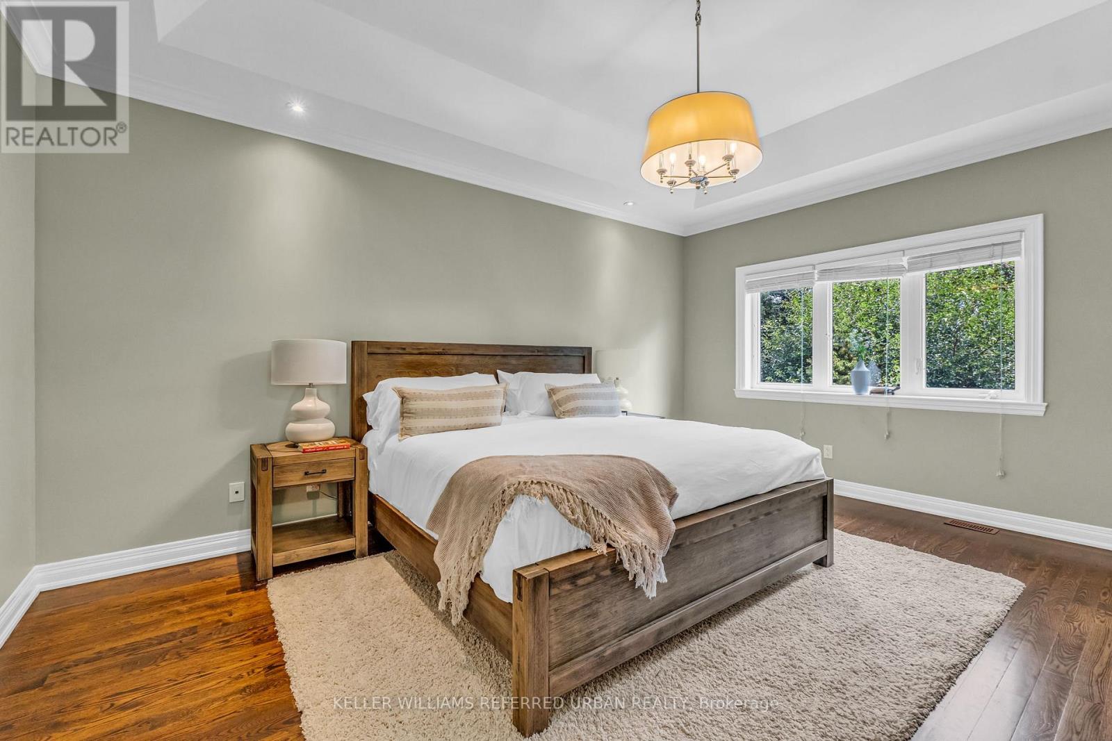 31 Bisset Avenue, Toronto, Ontario  M8W 2T1 - Photo 19 - W12438313