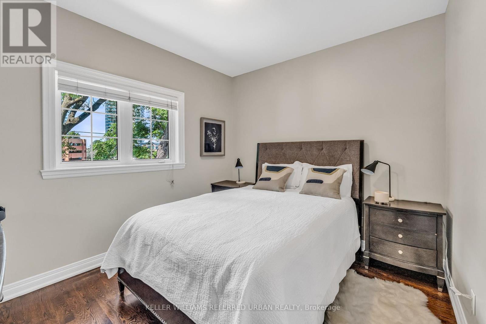 31 Bisset Avenue, Toronto, Ontario  M8W 2T1 - Photo 31 - W12438313