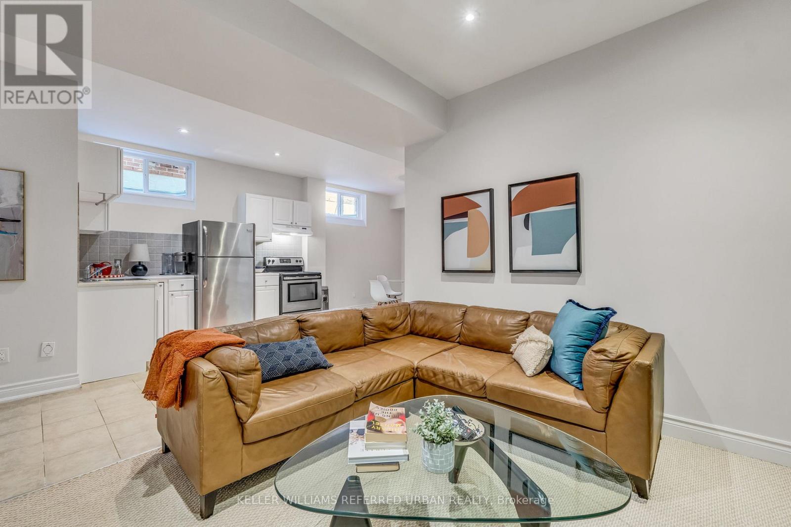 31 Bisset Avenue, Toronto, Ontario  M8W 2T1 - Photo 39 - W12438313