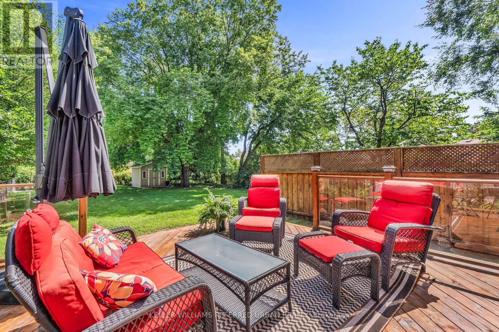 31 Bisset Avenue, Toronto, Ontario  M8W 2T1 - Photo 45 - W12438313