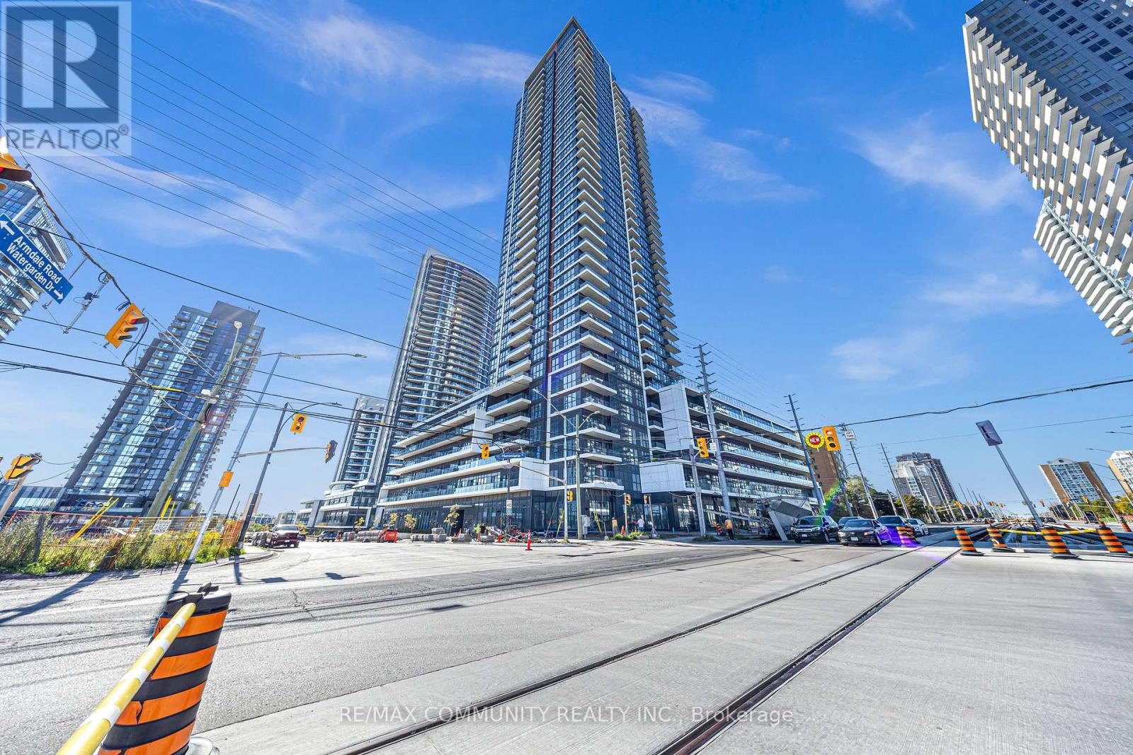 404 - 15 Watergarden Drive W, Mississauga, Ontario  L5R 1B2 - Photo 18 - W12438336