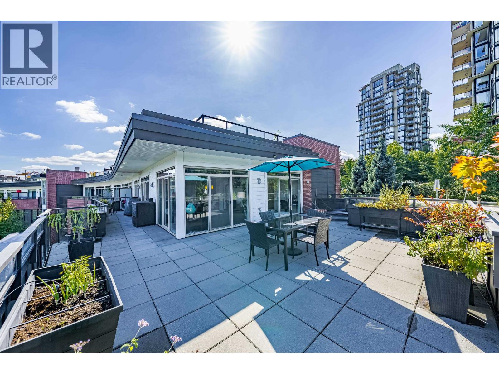 407 20 E ROYAL AVENUE, New Westminster, British Columbia
