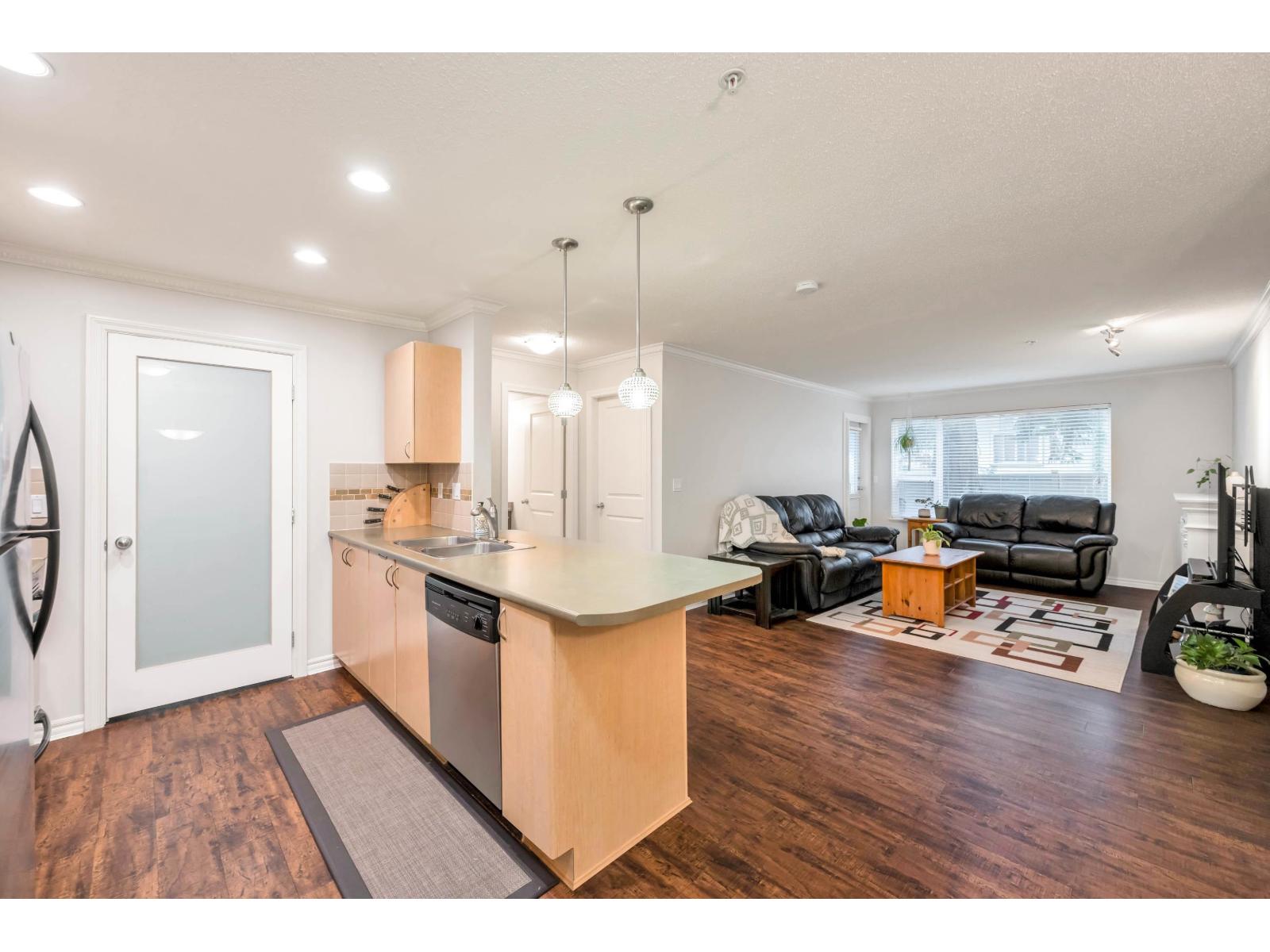111 2581 Langdon Street, Abbotsford, British Columbia  V2T 7A3 - Photo 14 - R3053660
