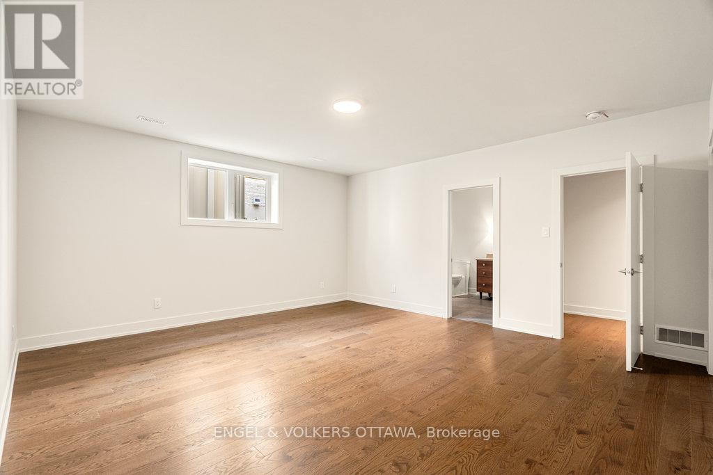 291 Billings Avenue, Ottawa, Ontario  K1H 5L2 - Photo 42 - X12438372
