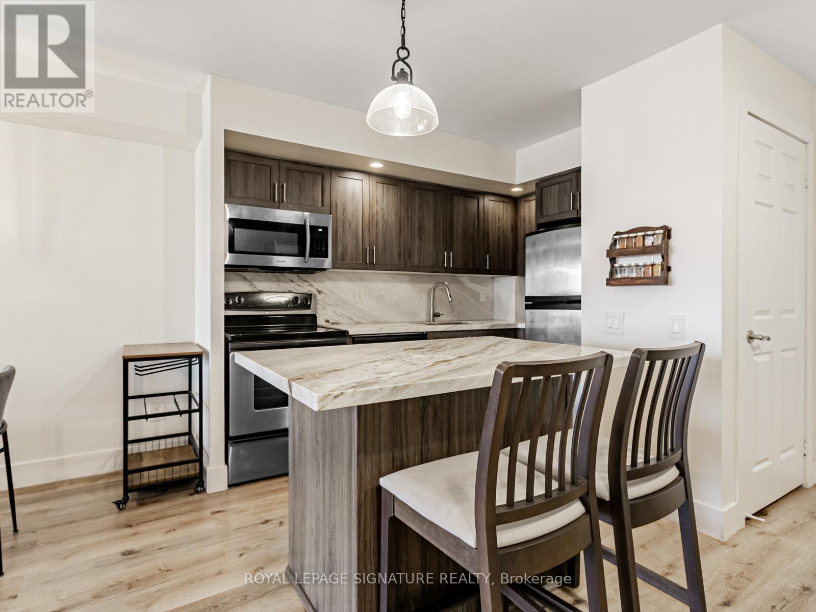 507 - 5229 Dundas Street, Toronto, Ontario  M9B 6L9 - Photo 6 - W12438157