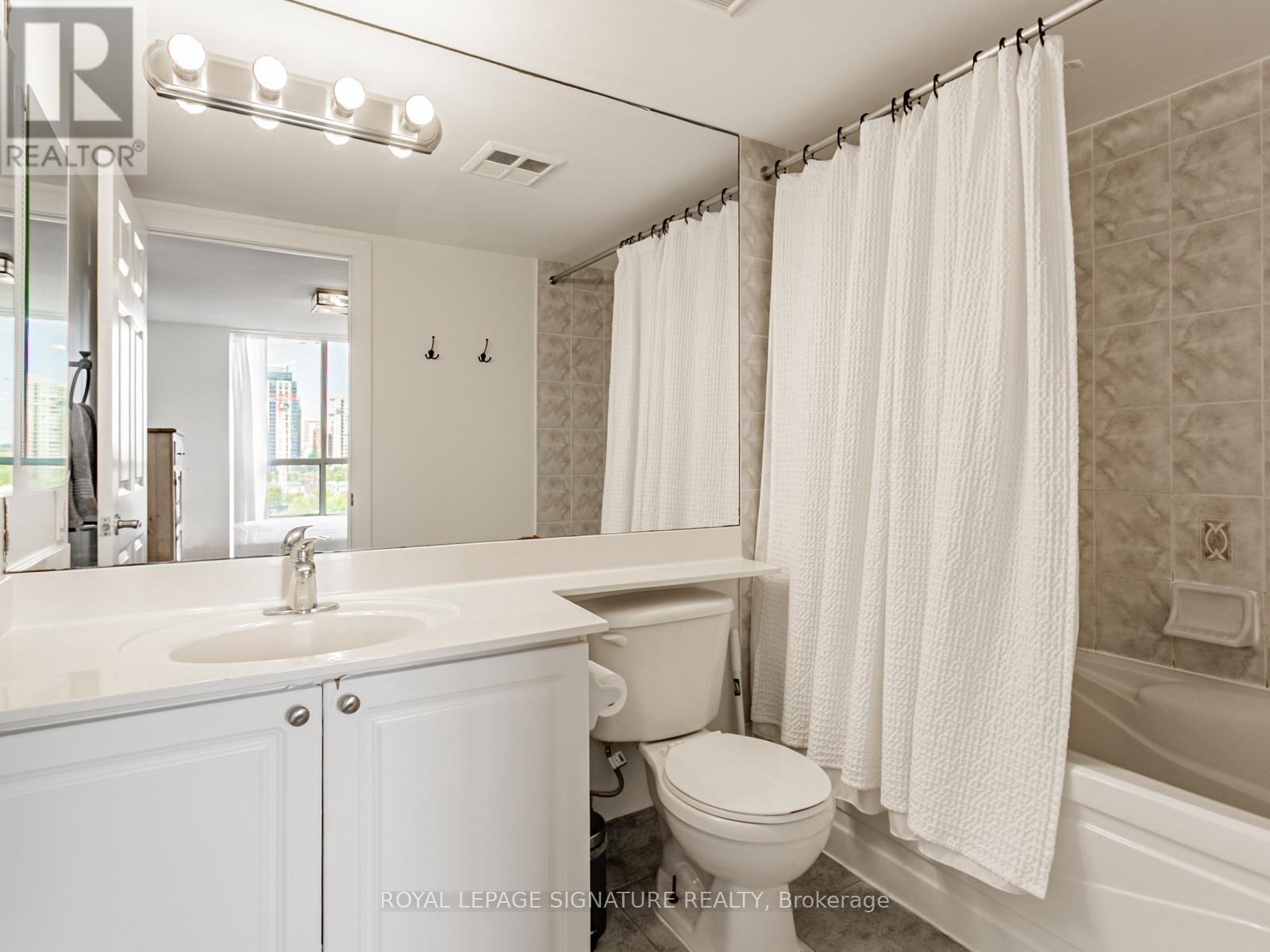 507 - 5229 Dundas Street, Toronto, Ontario  M9B 6L9 - Photo 19 - W12438157