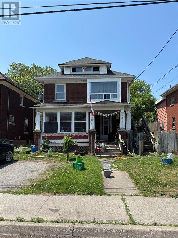 4819 Fourth Avenue, Niagara Falls (Cherrywood), Ontario  L2E 4P2 - Photo 1 - X12438408