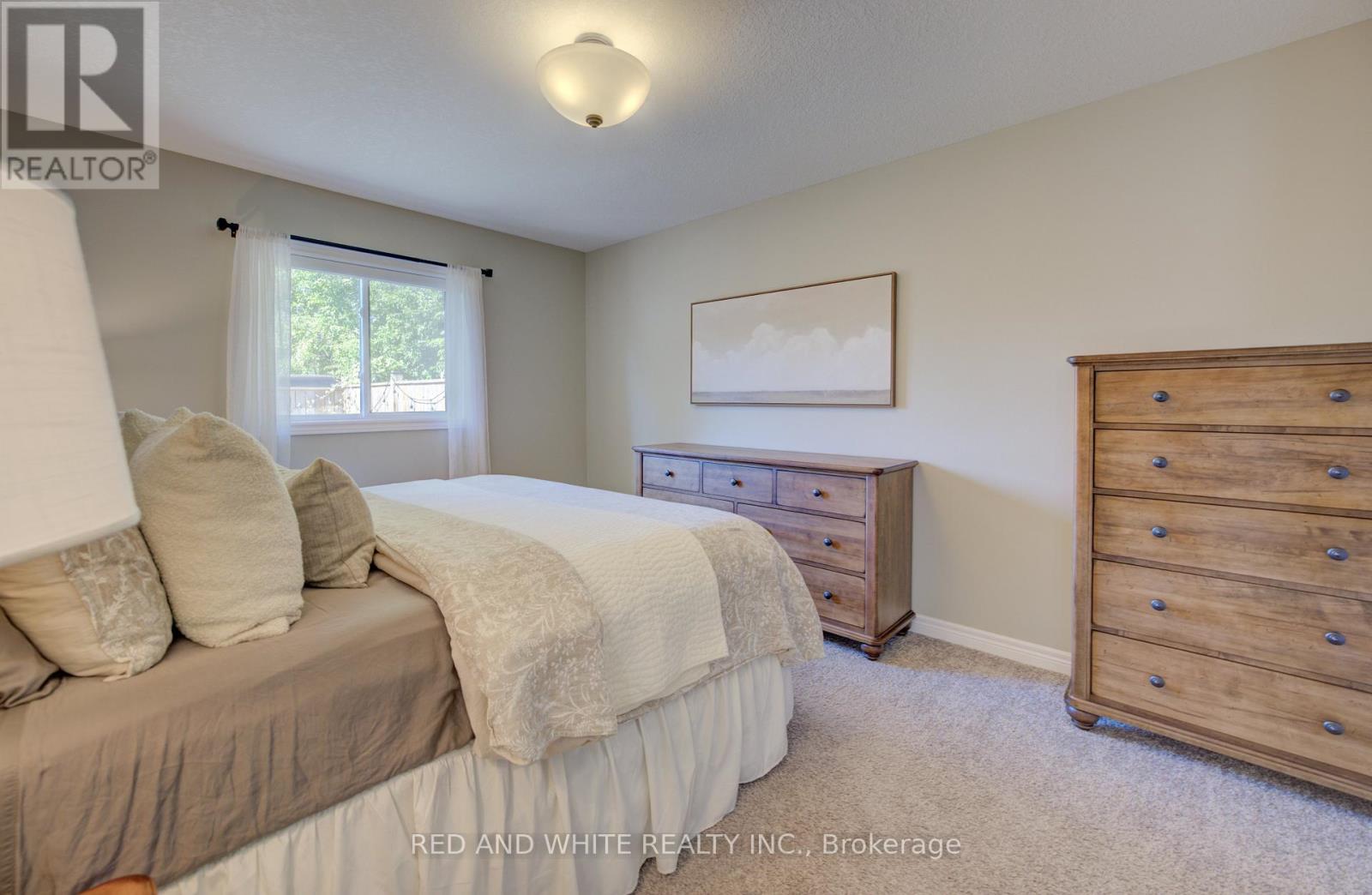 56 Norfolk Street, Norfolk, Ontario  N0E 1Y0 - Photo 13 - X12438232
