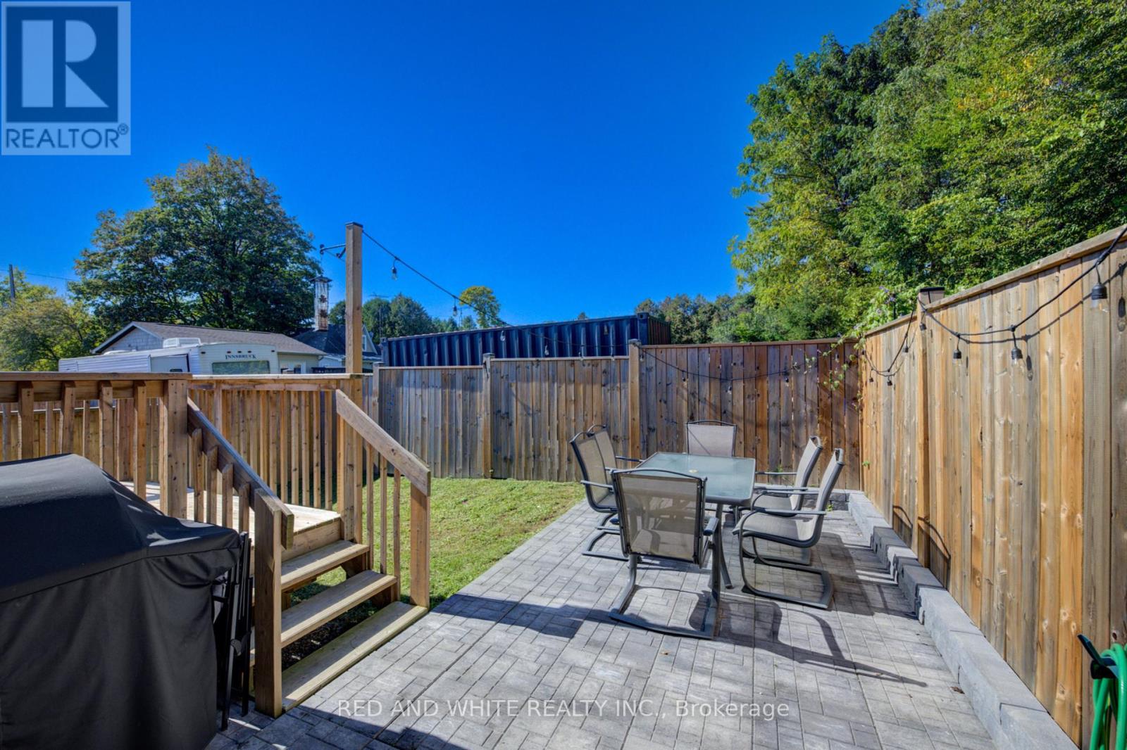 56 Norfolk Street, Norfolk, Ontario  N0E 1Y0 - Photo 30 - X12438232