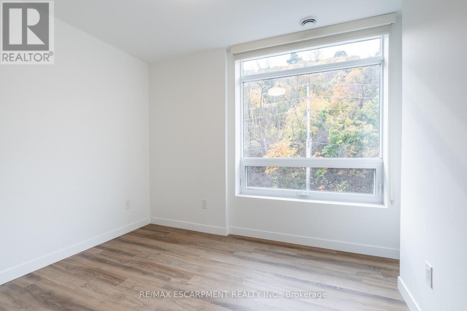 308 - 467 Charlton Avenue E, Hamilton, Ontario  L8N 0B3 - Photo 24 - X12438285