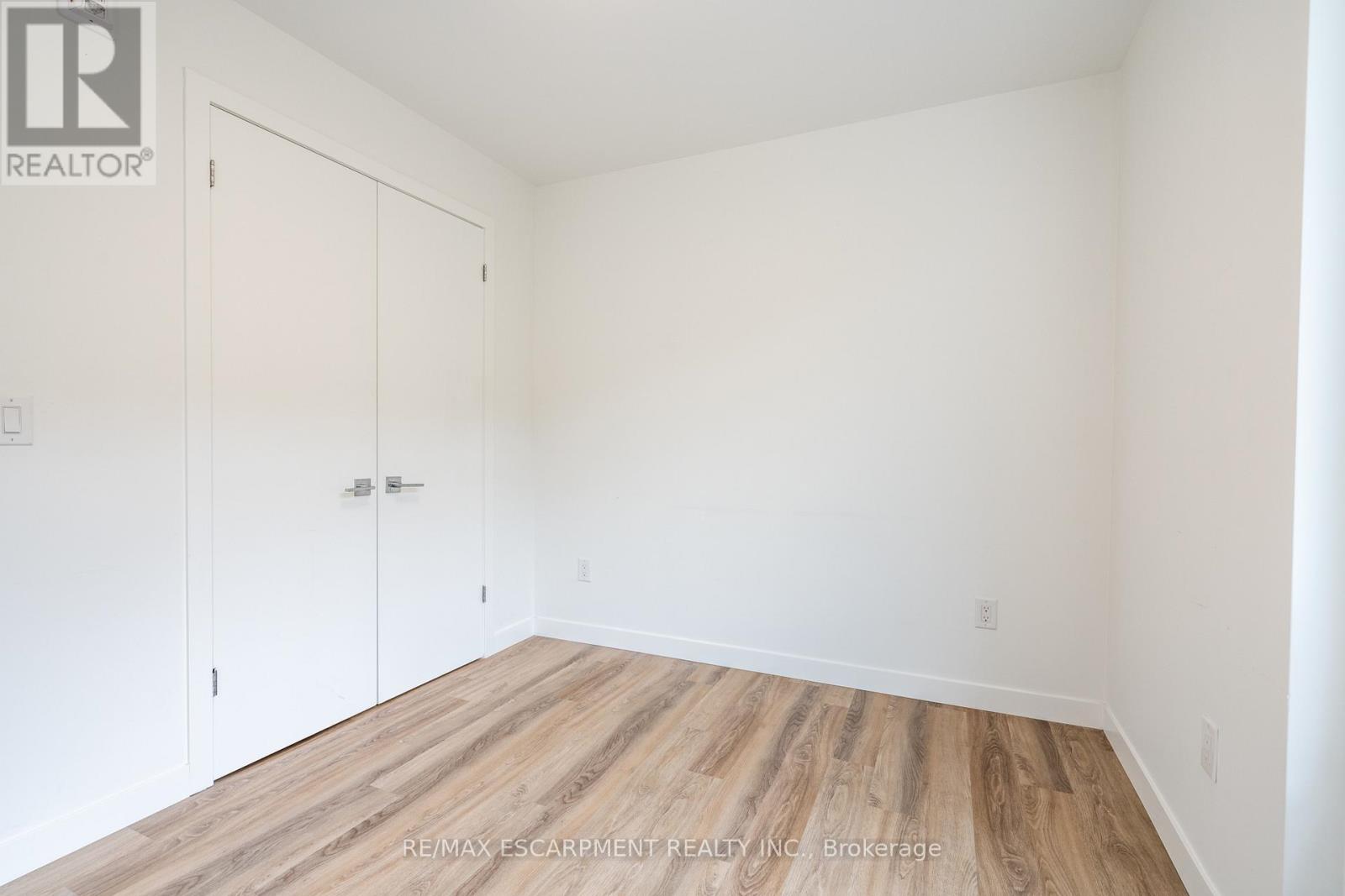 308 - 467 Charlton Avenue E, Hamilton, Ontario  L8N 0B3 - Photo 25 - X12438285
