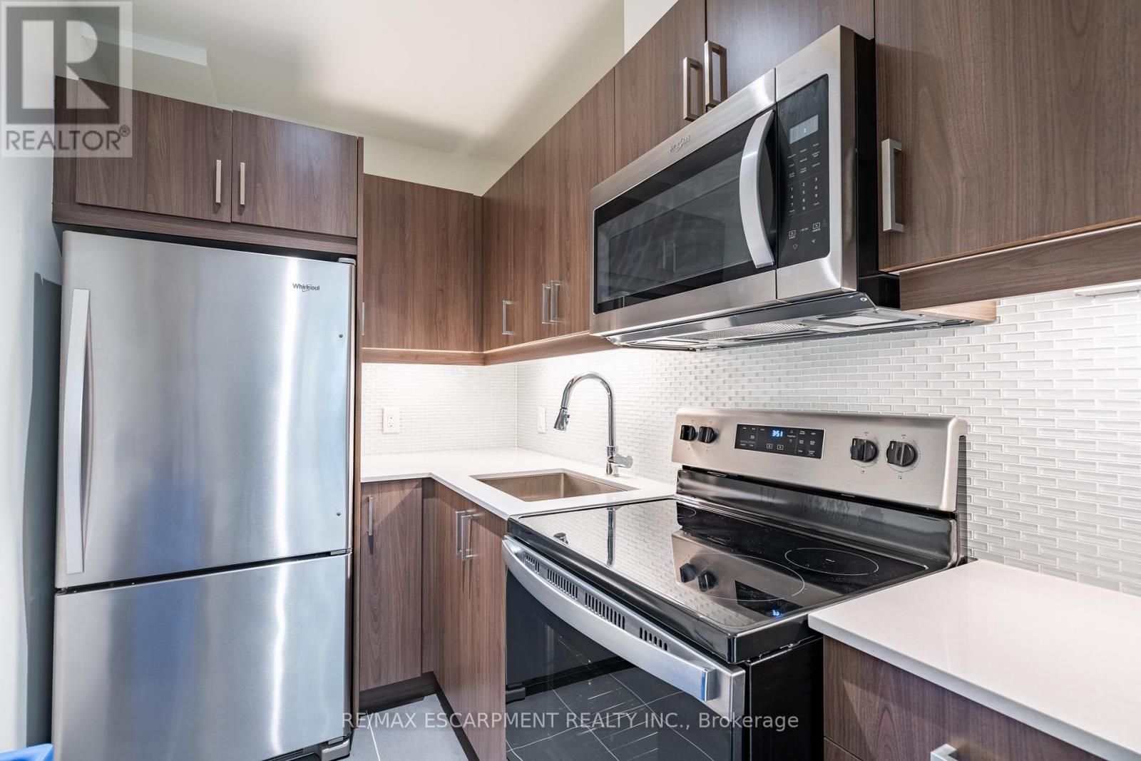 308 - 467 Charlton Avenue E, Hamilton, Ontario  L8N 0B3 - Photo 29 - X12438285