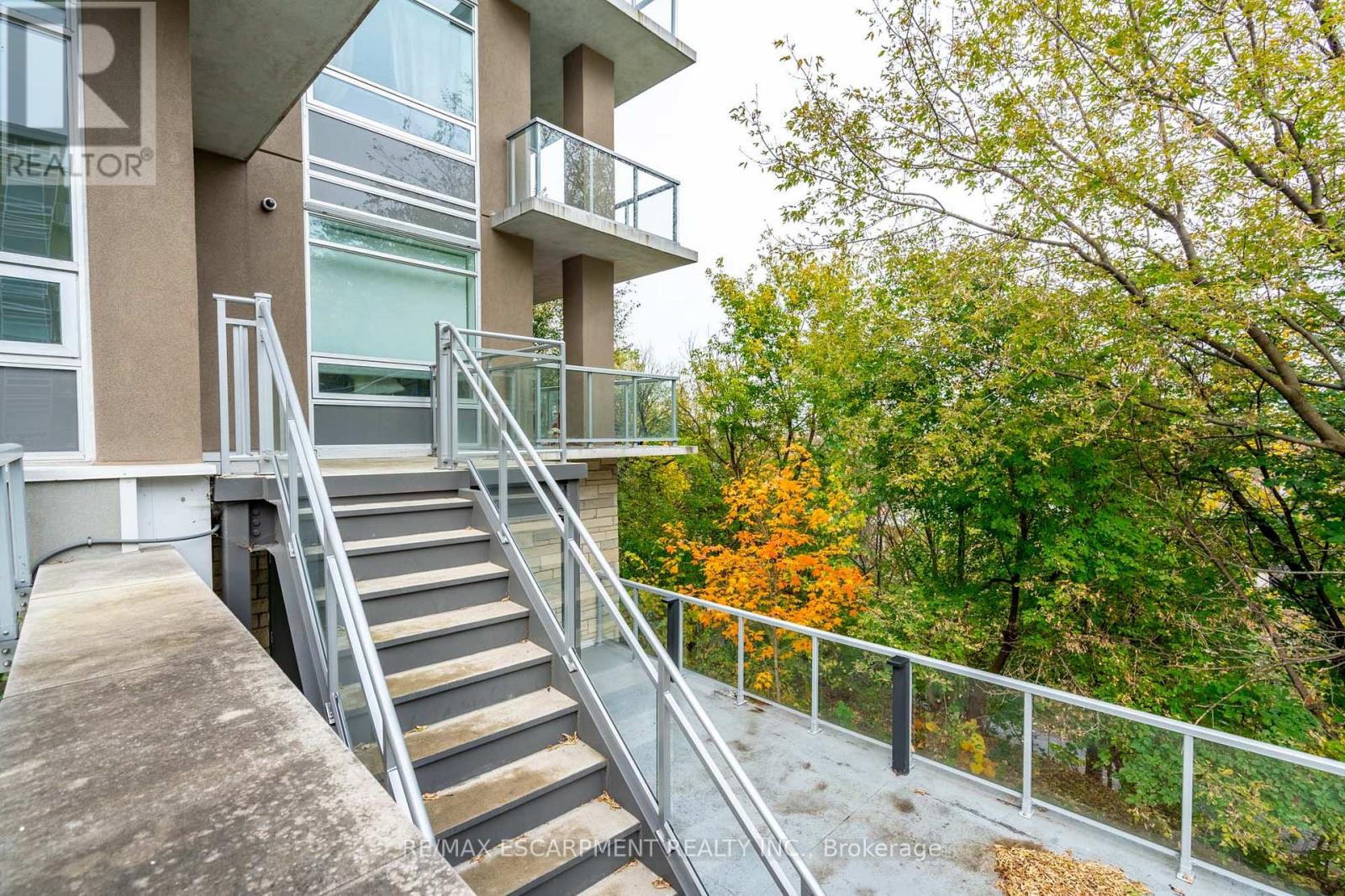 308 - 467 Charlton Avenue E, Hamilton, Ontario  L8N 0B3 - Photo 30 - X12438285