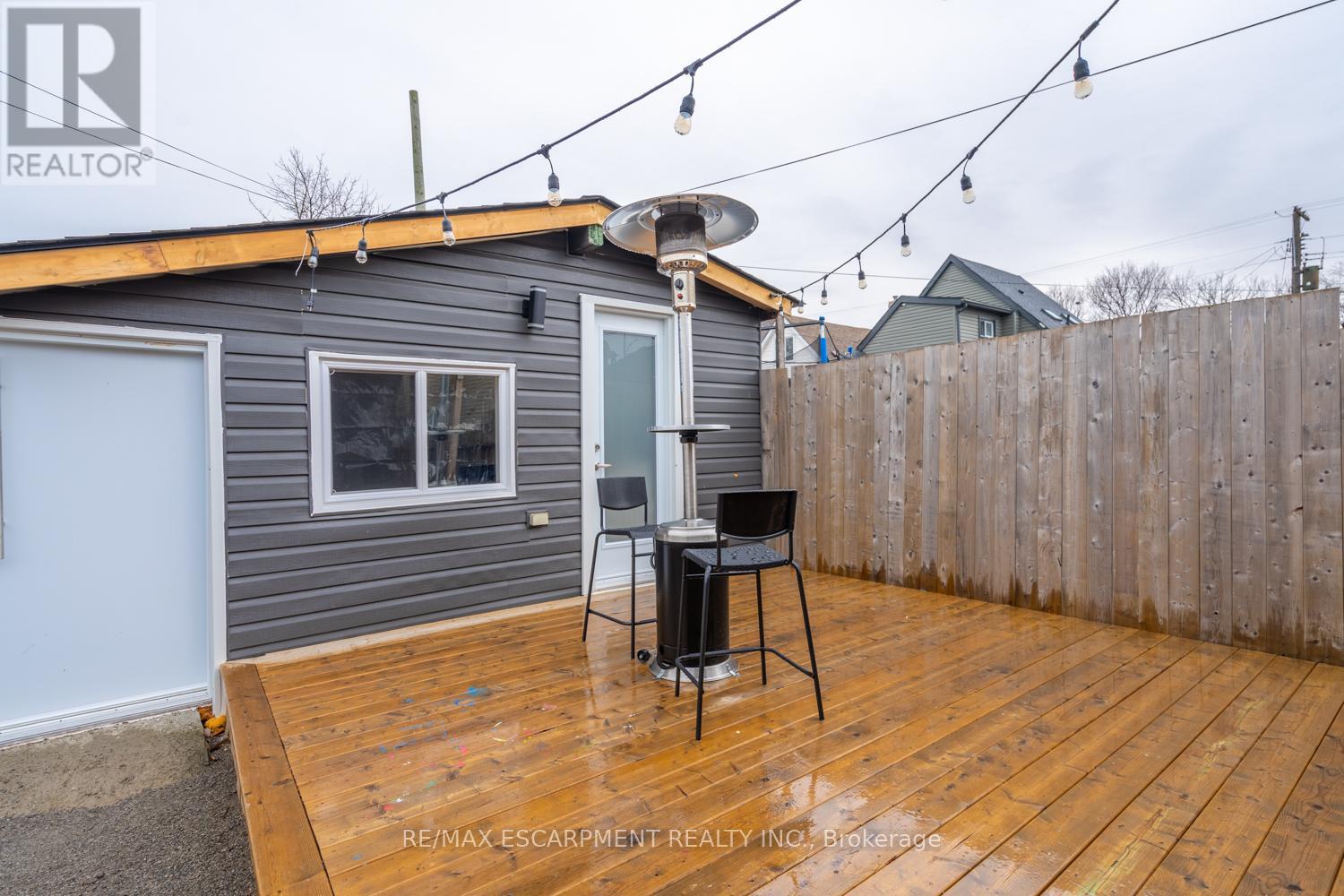 48 Frederick Avenue, Hamilton, Ontario  L8H 4K4 - Photo 30 - X12438304