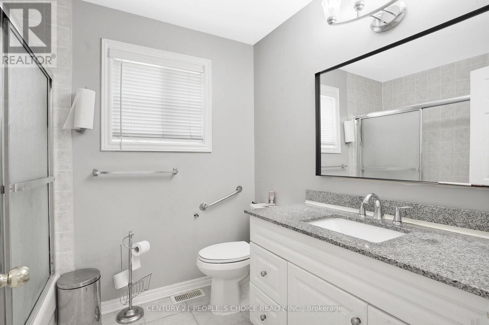 3640 Aberdeen Street, Niagara Falls, Ontario  L2G 7X4 - Photo 15 - X12438312