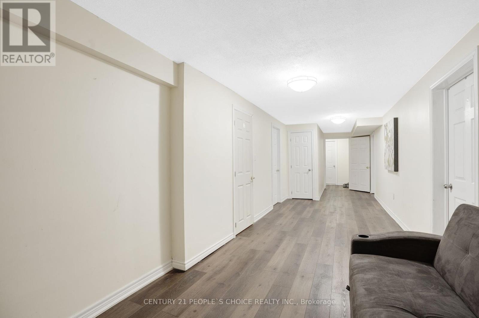 3640 Aberdeen Street, Niagara Falls, Ontario  L2G 7X4 - Photo 23 - X12438312