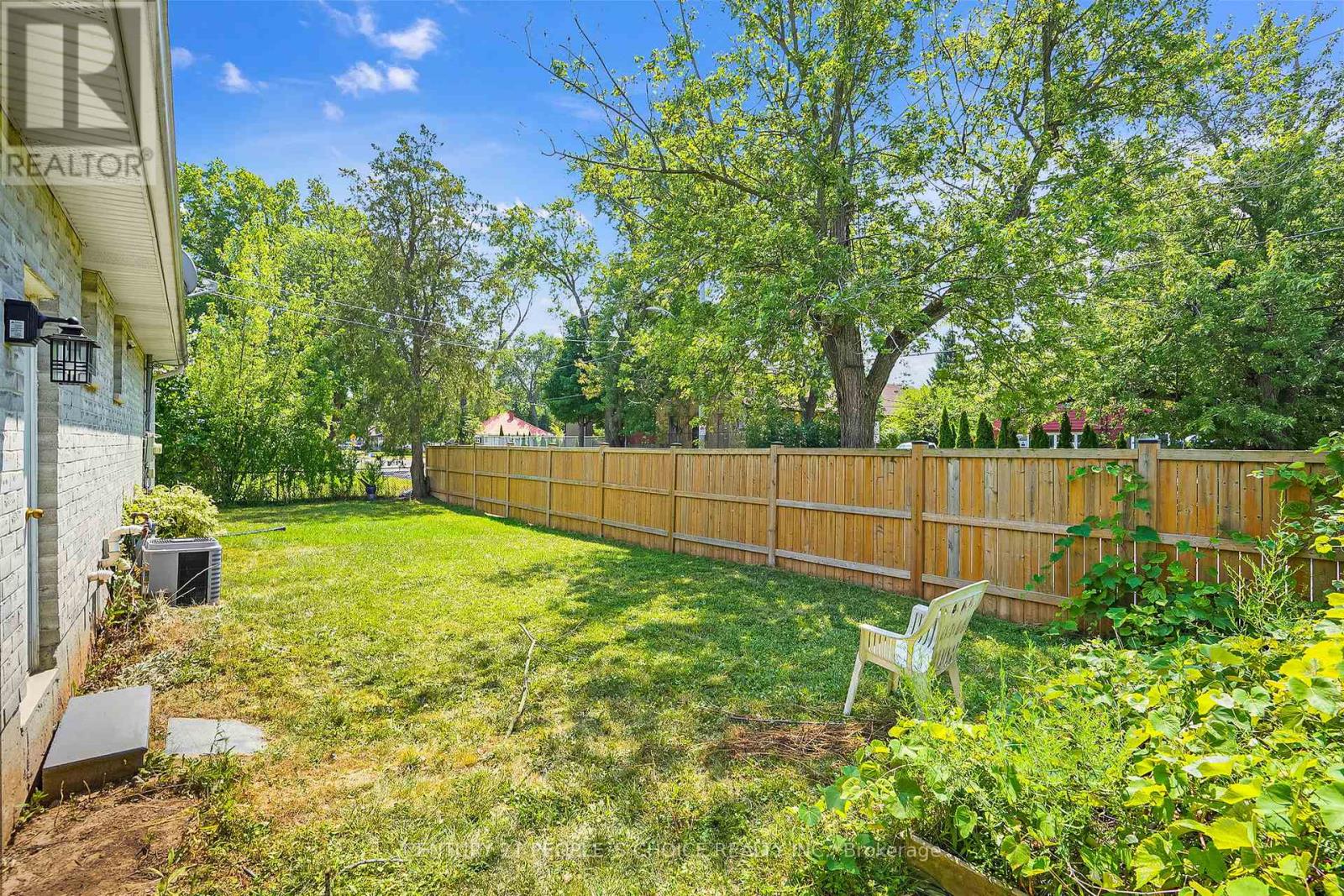 3640 Aberdeen Street, Niagara Falls, Ontario  L2G 7X4 - Photo 36 - X12438312