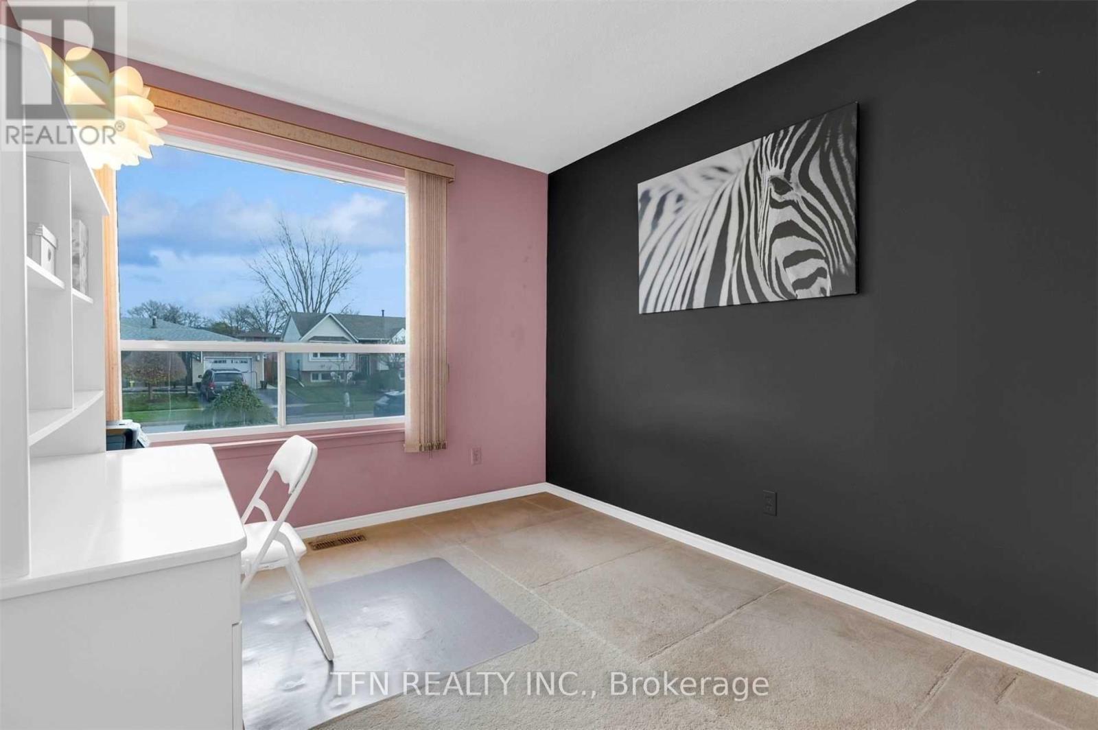 6025 Upper Belaire Avenue, Niagara Falls, Ontario  L2H 1V1 - Photo 16 - X12438319