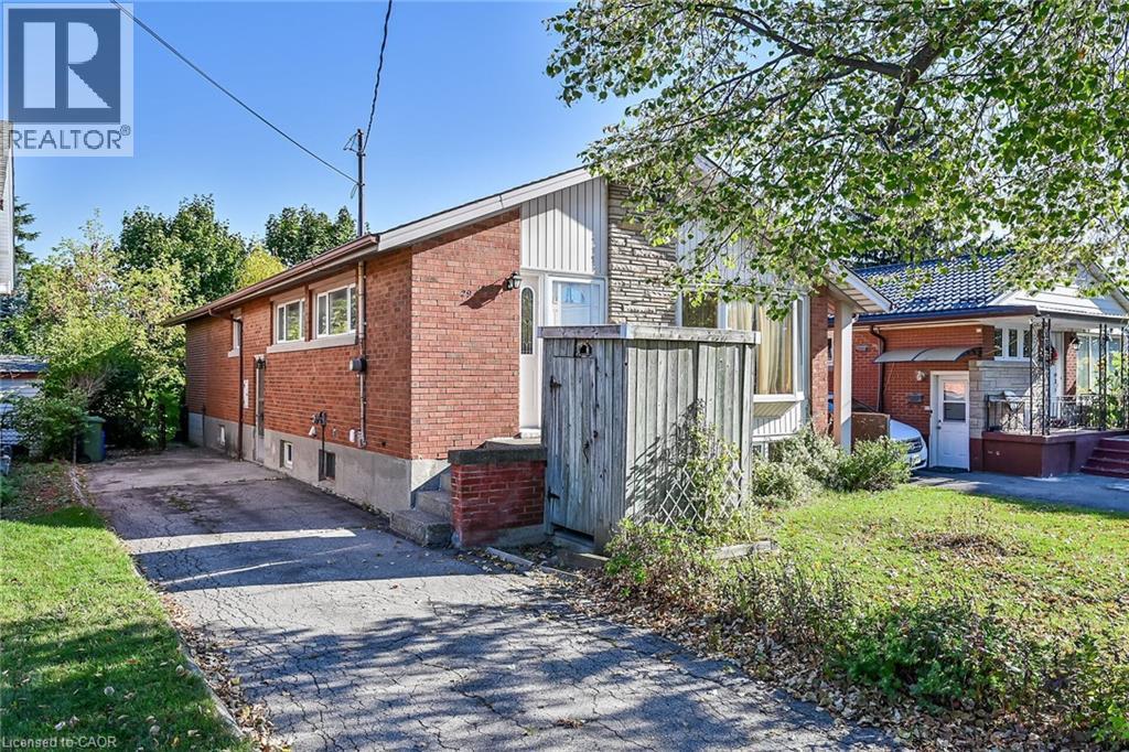 29 GILDEA Street, Hamilton, Ontario