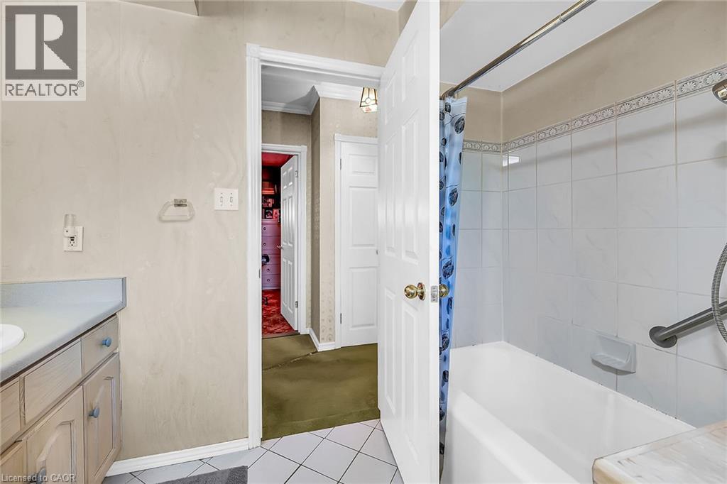 29 Gildea Street, Hamilton, Ontario  L8V 2G6 - Photo 22 - 40775540