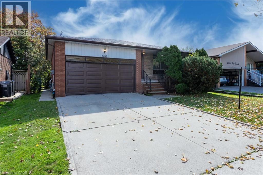 2632 BIRCH Crescent, Mississauga, Ontario