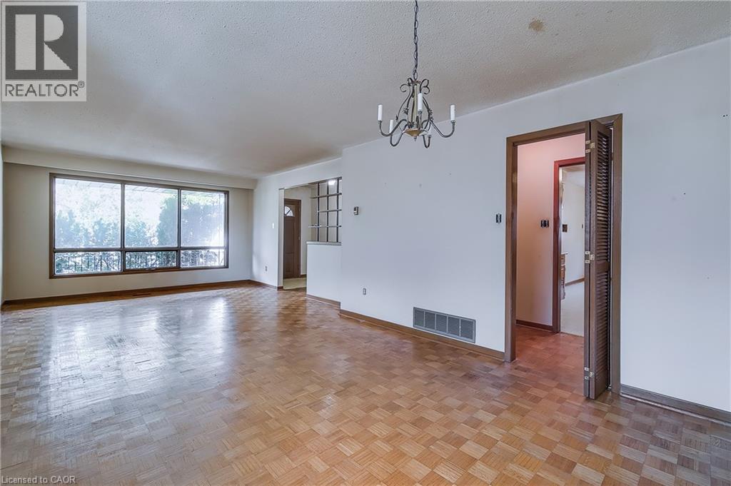 2632 Birch Crescent, Mississauga, Ontario  L5J 4H1 - Photo 3 - 40775050