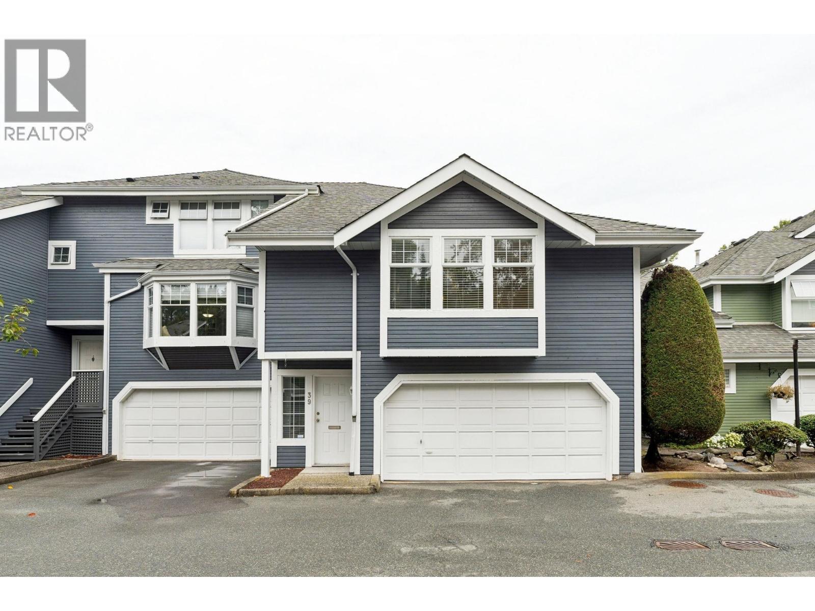 39 1140 Falcon Drive, Coquitlam, British Columbia  V3E 2J8 - Photo 2 - R3054060