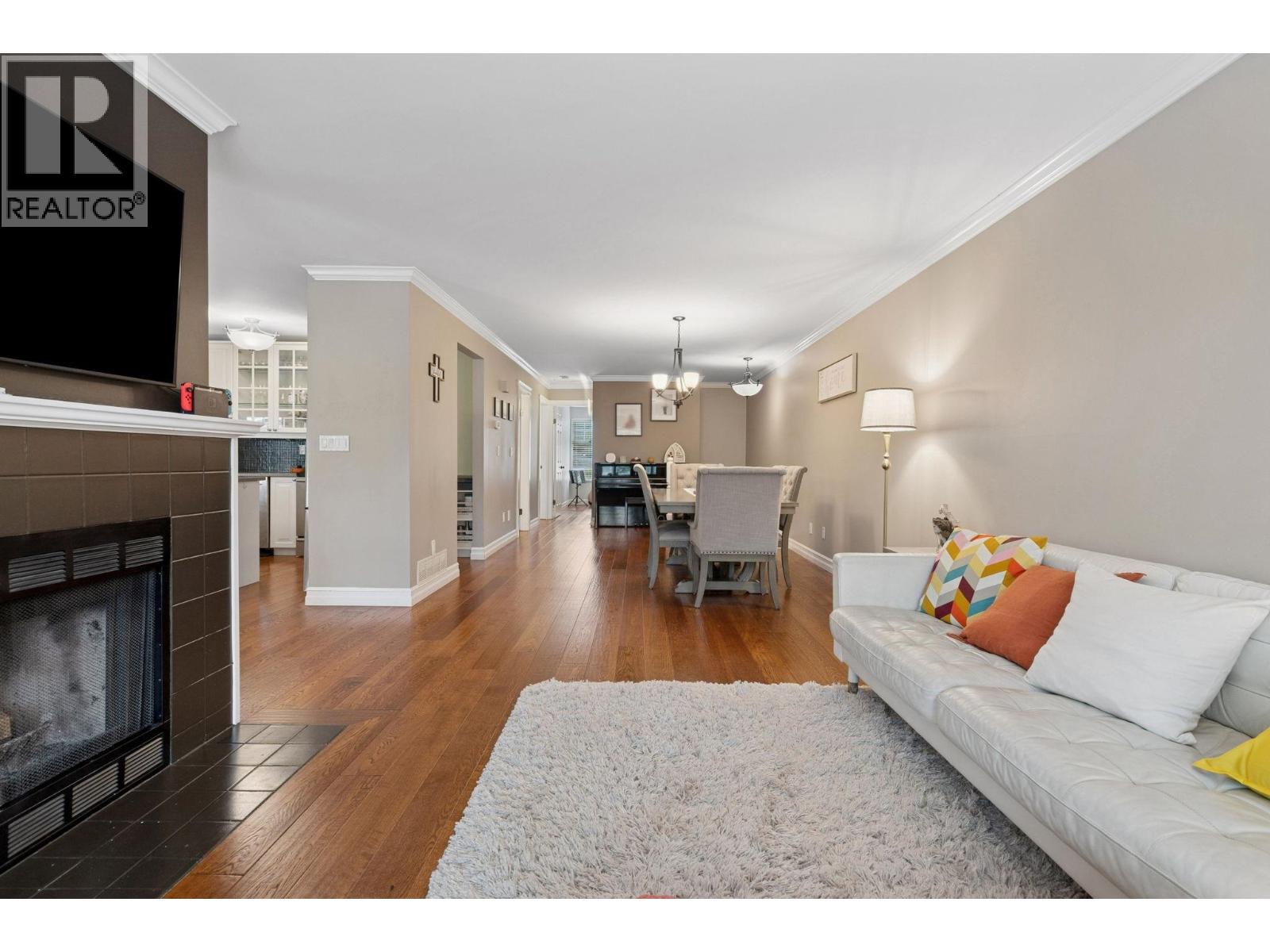 39 1140 Falcon Drive, Coquitlam, British Columbia  V3E 2J8 - Photo 6 - R3054060