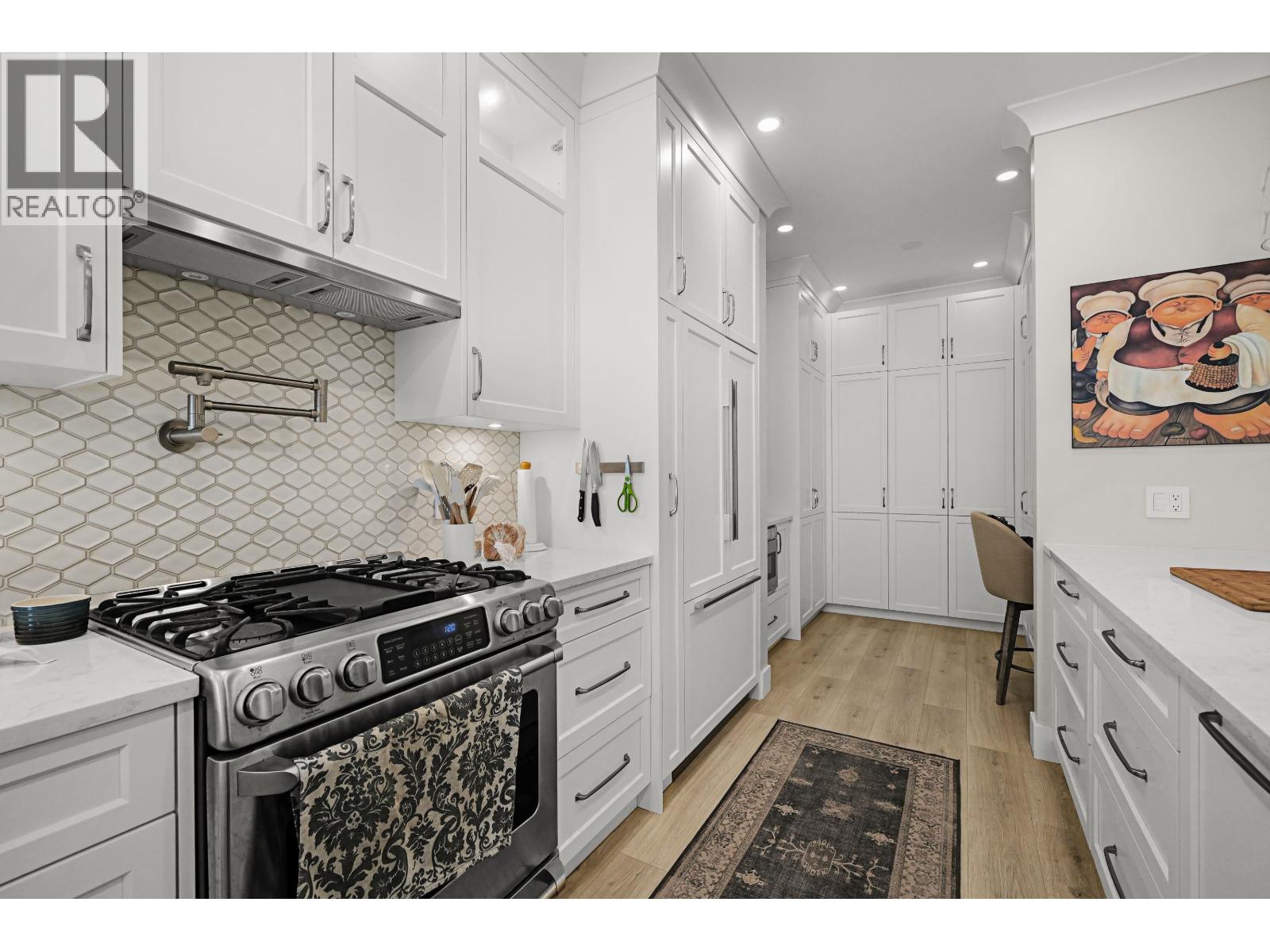 102 1488 Hornby Street, Vancouver, British Columbia  V6Z 1X3 - Photo 11 - R3054099
