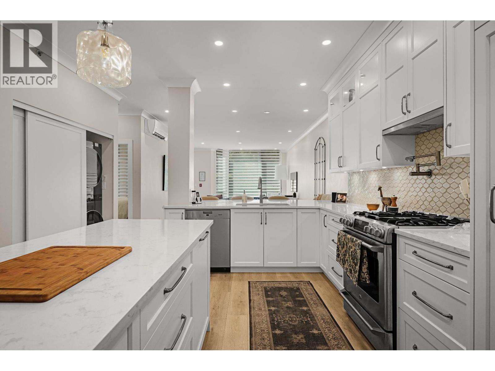 102 1488 Hornby Street, Vancouver, British Columbia  V6Z 1X3 - Photo 13 - R3054099