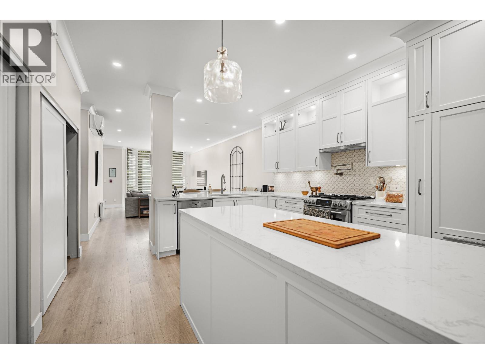 102 1488 Hornby Street, Vancouver, British Columbia  V6Z 1X3 - Photo 19 - R3054099
