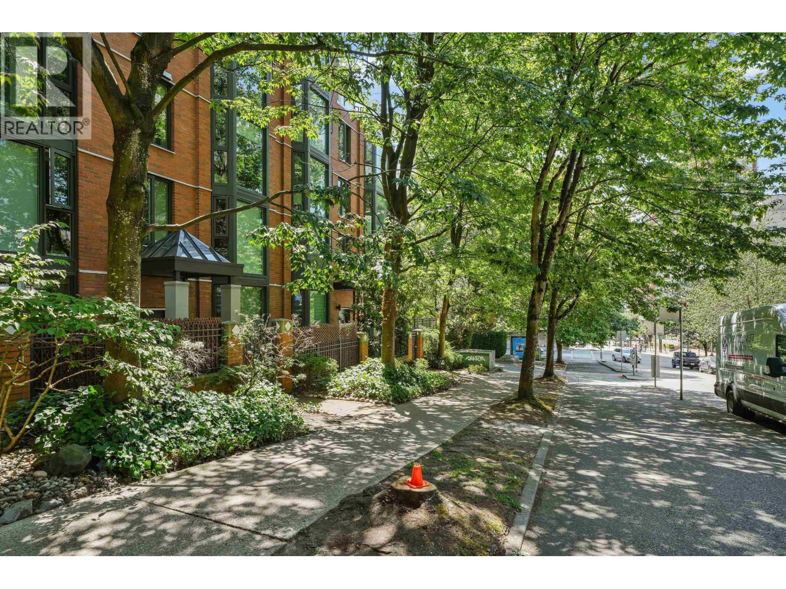 102 1488 Hornby Street, Vancouver, British Columbia  V6Z 1X3 - Photo 3 - R3054099