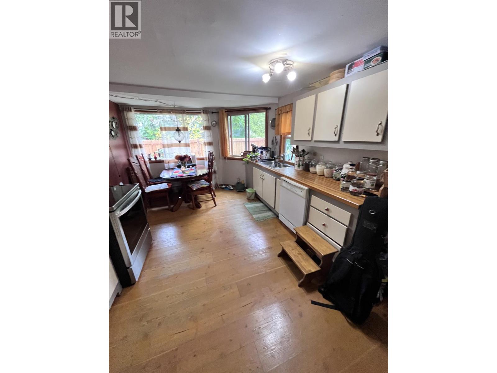 709 2nd Street, Castlegar, British Columbia  V1N 1Y9 - Photo 20 - 10364499
