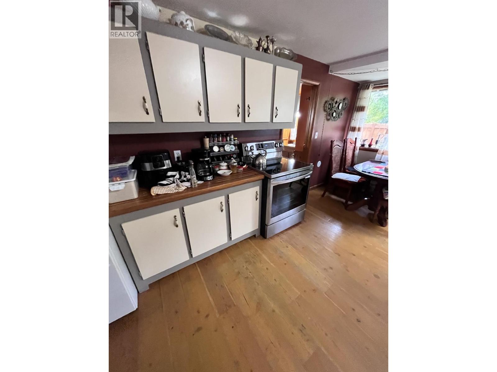 709 2nd Street, Castlegar, British Columbia  V1N 1Y9 - Photo 22 - 10364499