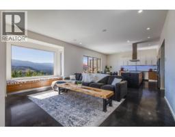 1040 Henderson Drive Black Mountain, Kelowna, Ca