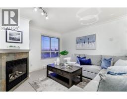 301 128 W 21st Street, North Vancouver, Ca