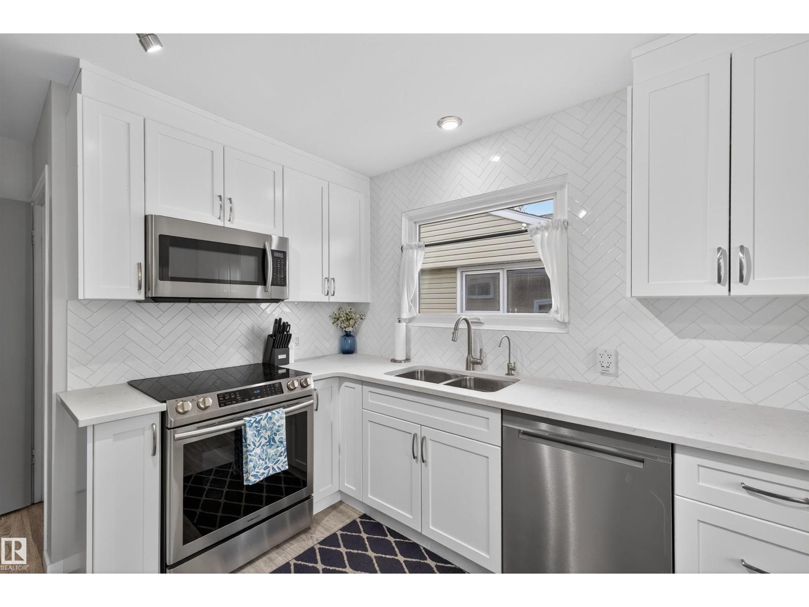 7719 71 Av Nw, Edmonton, Alberta  T6C 0A9 - Photo 10 - E4460291