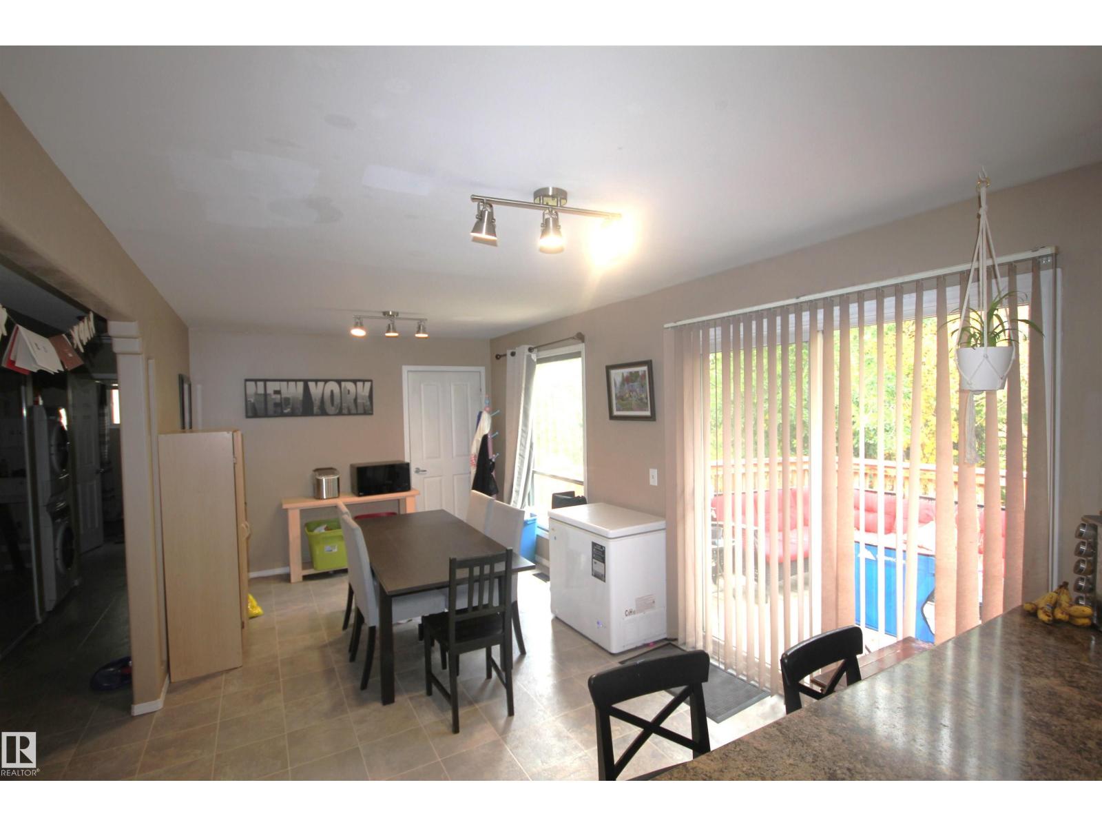 61 Beacon Cr, St. Albert, Alberta  T8N 0A4 - Photo 3 - E4460292