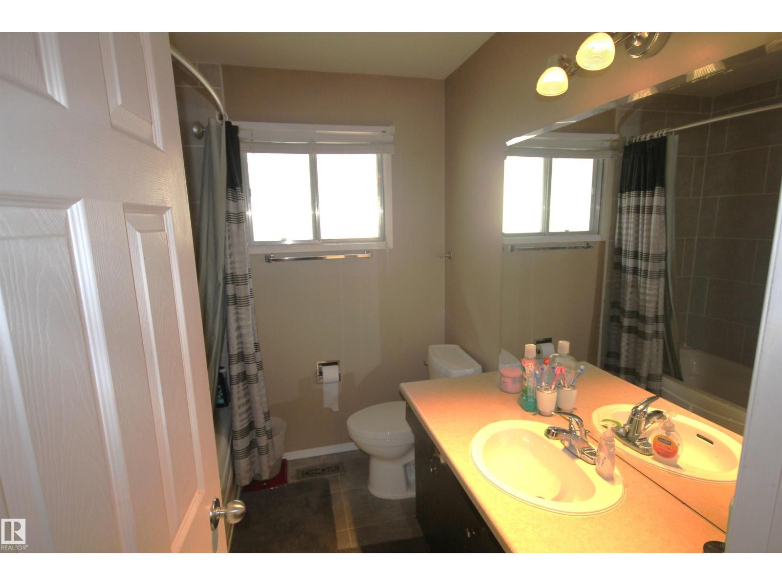 61 Beacon Cr, St. Albert, Alberta  T8N 0A4 - Photo 5 - E4460292